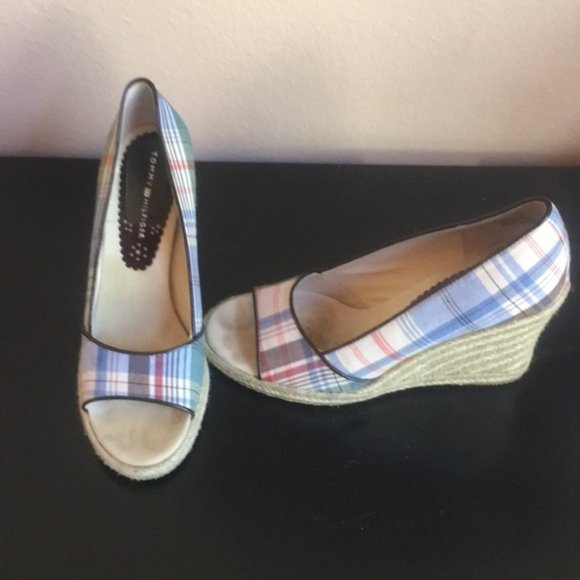 Tommy Hilfiger Plaid Wedges, 8.5 - Picture 1 of 2